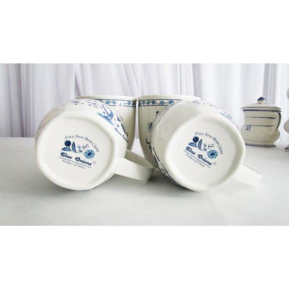 Blue Onions, Fine Bone China, Vintage Coffee Cups (set of 4) - Picture 5 of 5